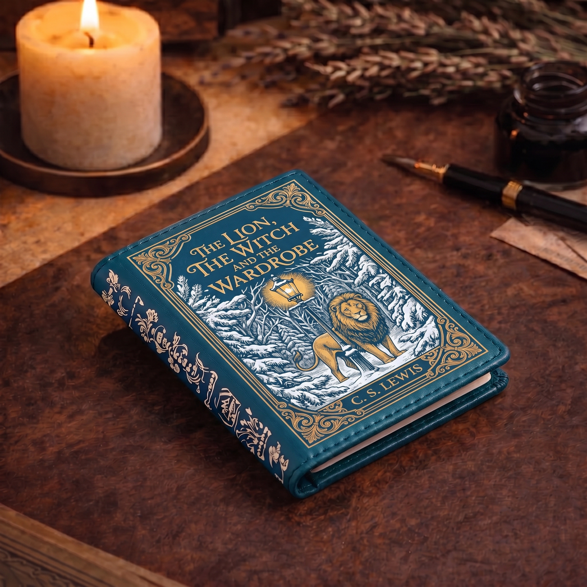 The Lion The Witch And The Wardrobe book wallet